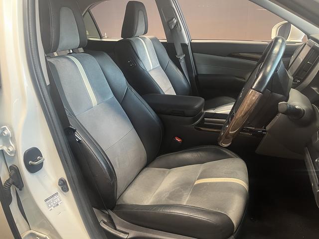 クラウンハイブリッド アスリートＳ　Ｊ－フロンティア　（後期型）（黒ハーフレザー）（メーカーナビ）（バックカメラ）（レーダークルーズ）（クリアランスソナー）（ＬＥＤヘッドライト）（スマートキー）（シートヒーター）（ＥＴＣ）（純正１８インチＡＷ）（18枚目）