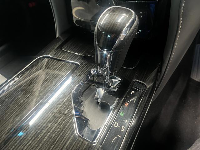 クラウンハイブリッド アスリートＳ　Ｊ－フロンティア　（後期型）（黒ハーフレザー）（メーカーナビ）（バックカメラ）（レーダークルーズ）（クリアランスソナー）（ＬＥＤヘッドライト）（スマートキー）（シートヒーター）（ＥＴＣ）（純正１８インチＡＷ）（33枚目）