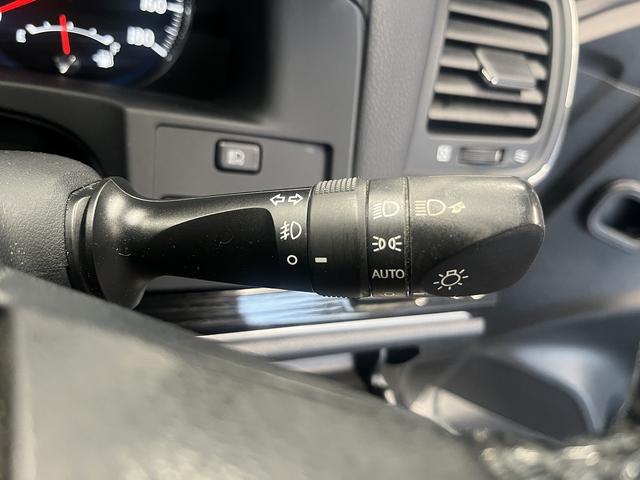 クラウンハイブリッド アスリートＳ　Ｊ－フロンティア　（後期型）（黒ハーフレザー）（メーカーナビ）（バックカメラ）（レーダークルーズ）（クリアランスソナー）（ＬＥＤヘッドライト）（スマートキー）（シートヒーター）（ＥＴＣ）（純正１８インチＡＷ）（46枚目）