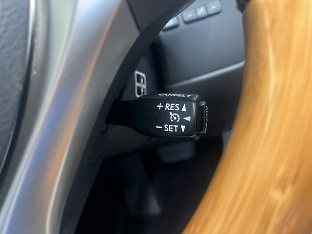 GS GS450h バージョンL (禁煙車)(ベージュ本革)(メーカーナビ)(バックカメラ)(クルコン)(クリアランスソナー)(LEDヘッドライト)(パワーシート)(シートエアコン)(ETC)(パドルシフト)(純正18インチAW)(12枚目)