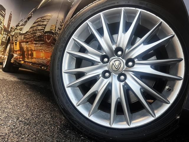 GS GS450h バージョンL (禁煙車)(ベージュ本革)(メーカーナビ)(バックカメラ)(クルコン)(クリアランスソナー)(LEDヘッドライト)(パワーシート)(シートエアコン)(ETC)(パドルシフト)(純正18インチAW)(19枚目)