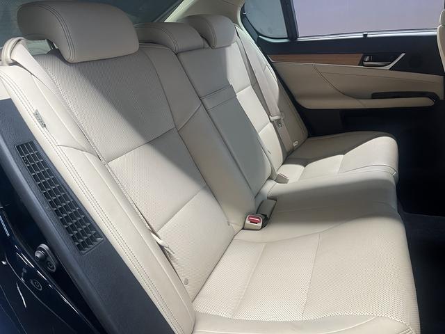 GS GS450h バージョンL (禁煙車)(ベージュ本革)(メーカーナビ)(バックカメラ)(クルコン)(クリアランスソナー)(LEDヘッドライト)(パワーシート)(シートエアコン)(ETC)(パドルシフト)(純正18インチAW)(22枚目)