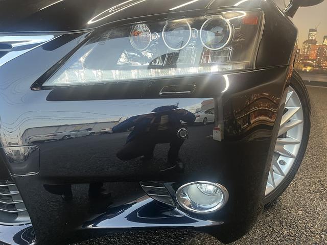GS GS450h バージョンL (禁煙車)(ベージュ本革)(メーカーナビ)(バックカメラ)(クルコン)(クリアランスソナー)(LEDヘッドライト)(パワーシート)(シートエアコン)(ETC)(パドルシフト)(純正18インチAW)(46枚目)