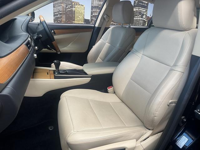 GS GS450h バージョンL (禁煙車)(ベージュ本革)(メーカーナビ)(バックカメラ)(クルコン)(クリアランスソナー)(LEDヘッドライト)(パワーシート)(シートエアコン)(ETC)(パドルシフト)(純正18インチAW)(59枚目)
