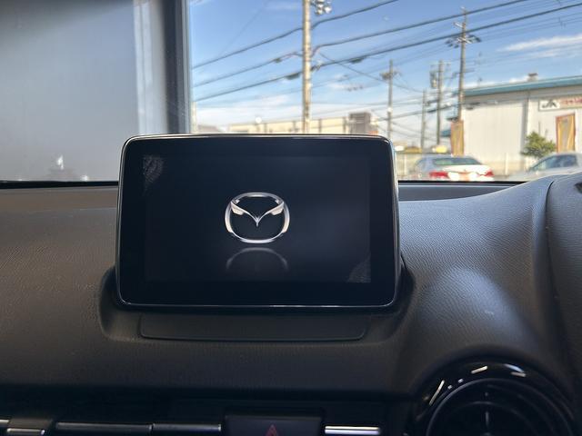 デミオ XDツーリング (禁煙車)(6速MT)(メーカーSDナビ)(クルコン)(LEDヘッドライト)(オートライト)(スマートキー)(フルセグ)(ETC)(Bluetoothオーディオ)(HUD)(純正16インチAW)(6枚目)