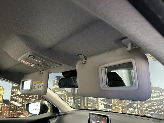 デミオ XDツーリング (禁煙車)(6速MT)(メーカーSDナビ)(クルコン)(LEDヘッドライト)(オートライト)(スマートキー)(フルセグ)(ETC)(Bluetoothオーディオ)(HUD)(純正16インチAW)(44枚目)