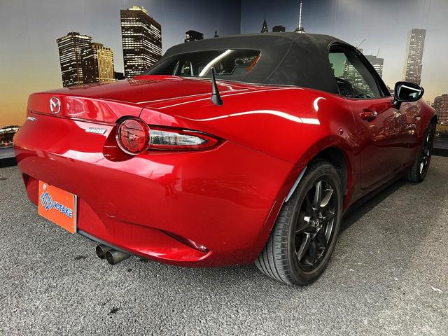 ロードスター Sレザーパッケージ (禁煙車)(黒本革)(メーカーSDナビ)(バックカメラ)(LEDヘッドライト)(スマートキー)(シートヒーター)(フルセグTV)(ビルトインETC)(パドルシフト)(BSM)(純正16インチAW)(22枚目)