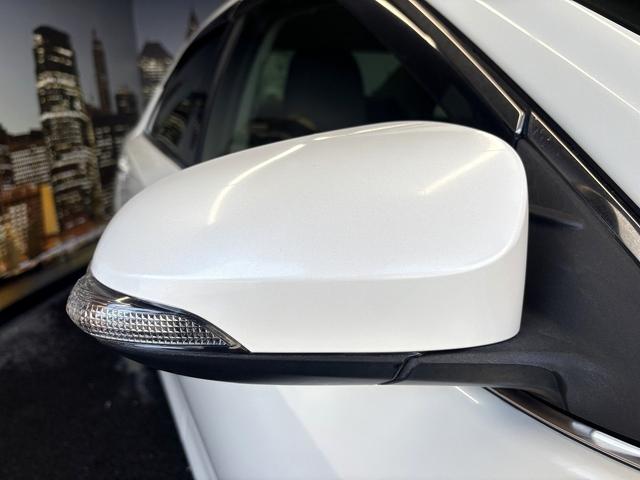 カムリ ハイブリッド　Ｇパッケージ　（禁煙車）（純正ＳＤナビ）（クルコン）（ＨＩＤヘッドライト）（スマートキー）（パワーシート）（フルセグ）（ビルトインＥＴＣ）（Ｂｌｕｅｔｏｏｔｈオーディオ）（純正１７インチＡＷ）（26枚目）