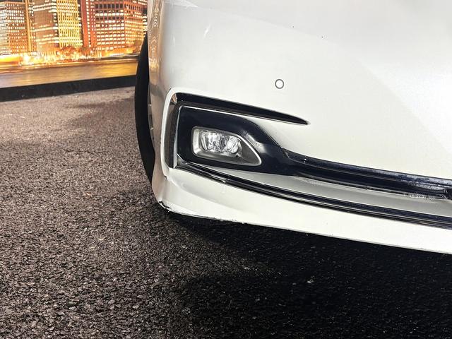 クラウン ロイヤルサルーン　（禁煙車）（後期型）（メーカーＳＤナビ）（バックカメラ）（レーダークルーズ）（クリアランスソナー）（ＬＥＤヘッドライト）（スマートキー）（パワーシート）（ビルトインＥＴＣ）（純正１６インチＡＷ）（25枚目）