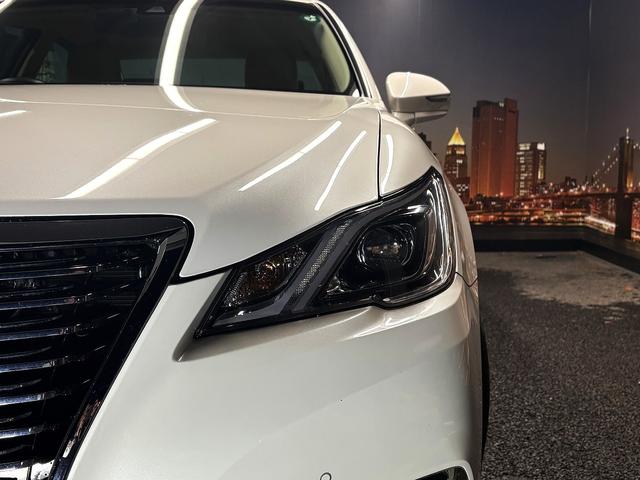 クラウン ロイヤルサルーン　（禁煙車）（後期型）（メーカーＳＤナビ）（バックカメラ）（レーダークルーズ）（クリアランスソナー）（ＬＥＤヘッドライト）（スマートキー）（パワーシート）（ビルトインＥＴＣ）（純正１６インチＡＷ）（27枚目）