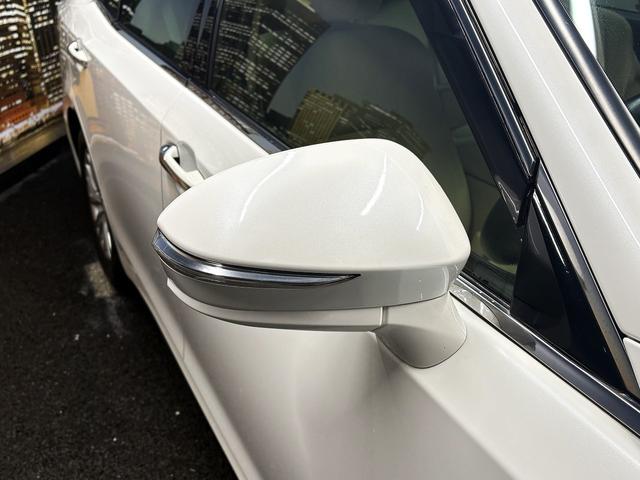 クラウン ロイヤルサルーン　（禁煙車）（後期型）（メーカーＳＤナビ）（バックカメラ）（レーダークルーズ）（クリアランスソナー）（ＬＥＤヘッドライト）（スマートキー）（パワーシート）（ビルトインＥＴＣ）（純正１６インチＡＷ）（30枚目）