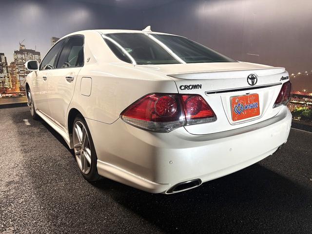 クラウン アスリート　（禁煙車）（後期型）（メーカーナビ）（バックカメラ）（クルコン）（クリアランスソナー）（ＨＩＤヘッドライト）（スマートキー）（パワーシート）（フルセグ）（ビルトインＥＴＣ）（純正１８インチＡＷ）（22枚目）