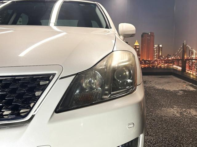 クラウン アスリート　（禁煙車）（後期型）（メーカーナビ）（バックカメラ）（クルコン）（クリアランスソナー）（ＨＩＤヘッドライト）（スマートキー）（パワーシート）（フルセグ）（ビルトインＥＴＣ）（純正１８インチＡＷ）（25枚目）