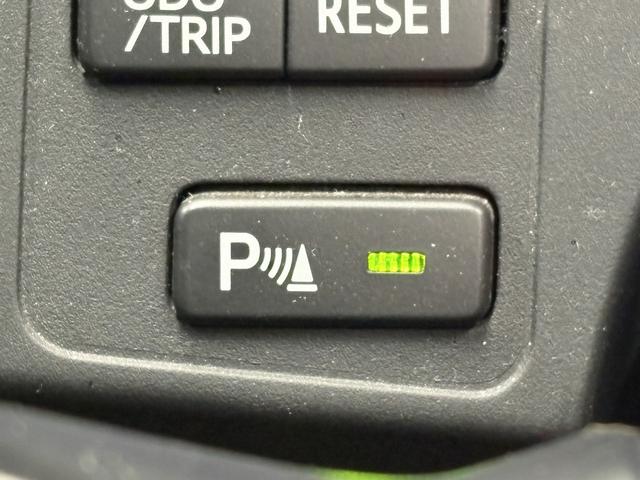 クラウン アスリート　（禁煙車）（後期型）（メーカーナビ）（バックカメラ）（クルコン）（クリアランスソナー）（ＨＩＤヘッドライト）（スマートキー）（パワーシート）（フルセグ）（ビルトインＥＴＣ）（純正１８インチＡＷ）（36枚目）