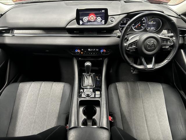 アテンザセダン ＸＤプロアクティブ　後期型（禁煙車）（４ＷＤ）（レーダークルーズコントロール）（純正ＳＤナビ）（クリアランスソナー）（ハーフレザーシート）（シートヒーター）（パワーシート）（ステアリングヒーター）（純正１９インチＡＷ）（（5枚目）