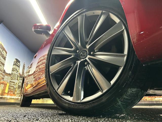 アテンザセダン ＸＤプロアクティブ　後期型（禁煙車）（４ＷＤ）（レーダークルーズコントロール）（純正ＳＤナビ）（クリアランスソナー）（ハーフレザーシート）（シートヒーター）（パワーシート）（ステアリングヒーター）（純正１９インチＡＷ）（（15枚目）