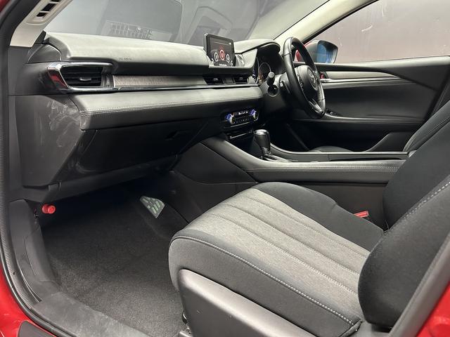 アテンザセダン ＸＤプロアクティブ　後期型（禁煙車）（４ＷＤ）（レーダークルーズコントロール）（純正ＳＤナビ）（クリアランスソナー）（ハーフレザーシート）（シートヒーター）（パワーシート）（ステアリングヒーター）（純正１９インチＡＷ）（（55枚目）