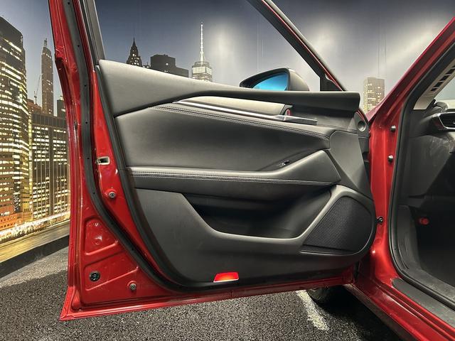 アテンザセダン ＸＤプロアクティブ　後期型（禁煙車）（４ＷＤ）（レーダークルーズコントロール）（純正ＳＤナビ）（クリアランスソナー）（ハーフレザーシート）（シートヒーター）（パワーシート）（ステアリングヒーター）（純正１９インチＡＷ）（（56枚目）