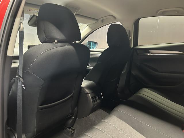 アテンザセダン ＸＤプロアクティブ　後期型（禁煙車）（４ＷＤ）（レーダークルーズコントロール）（純正ＳＤナビ）（クリアランスソナー）（ハーフレザーシート）（シートヒーター）（パワーシート）（ステアリングヒーター）（純正１９インチＡＷ）（（58枚目）