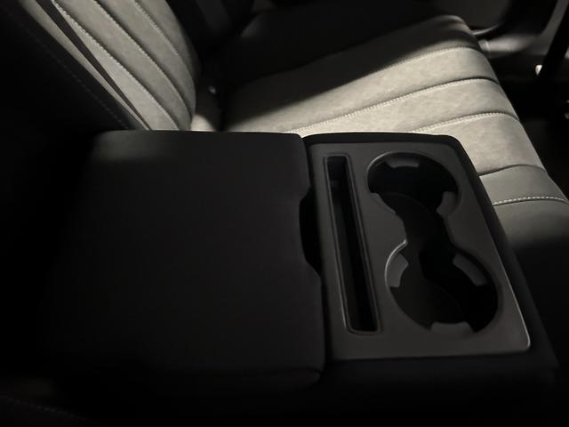 アテンザセダン ＸＤプロアクティブ　後期型（禁煙車）（４ＷＤ）（レーダークルーズコントロール）（純正ＳＤナビ）（クリアランスソナー）（ハーフレザーシート）（シートヒーター）（パワーシート）（ステアリングヒーター）（純正１９インチＡＷ）（（60枚目）