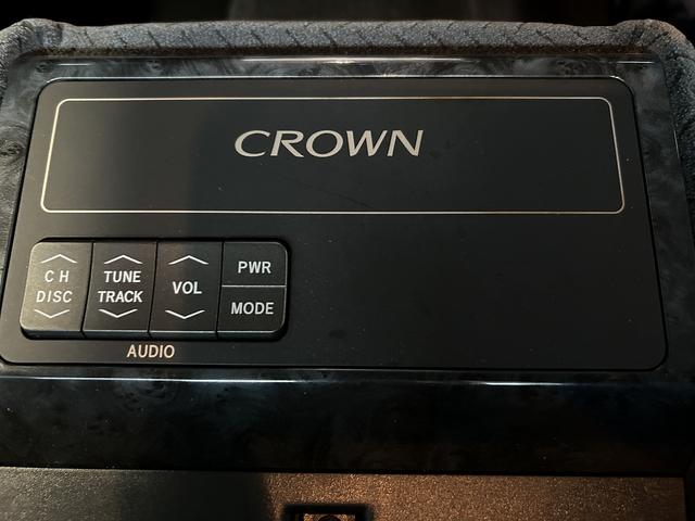 クラウン アスリート　６０ｔｈスペシャルエディション　後期型（サンルーフ）（クルーズコントロール）（メーカーＨＤＤナビ）（パワーシート）（ＨＩＤヘッドライト）（ＥＴＣビルトイン）（純正１８インチＡＷ）（ＭＴモード）（バックカメラ）（フォグライト）（9枚目）