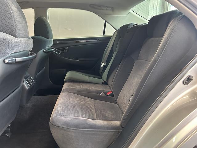 クラウン アスリート　６０ｔｈスペシャルエディション　後期型（サンルーフ）（クルーズコントロール）（メーカーＨＤＤナビ）（パワーシート）（ＨＩＤヘッドライト）（ＥＴＣビルトイン）（純正１８インチＡＷ）（ＭＴモード）（バックカメラ）（フォグライト）（59枚目）