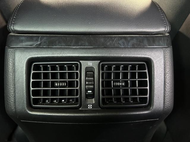 クラウン アスリート　６０ｔｈスペシャルエディション　後期型（サンルーフ）（クルーズコントロール）（メーカーＨＤＤナビ）（パワーシート）（ＨＩＤヘッドライト）（ＥＴＣビルトイン）（純正１８インチＡＷ）（ＭＴモード）（バックカメラ）（フォグライト）（61枚目）