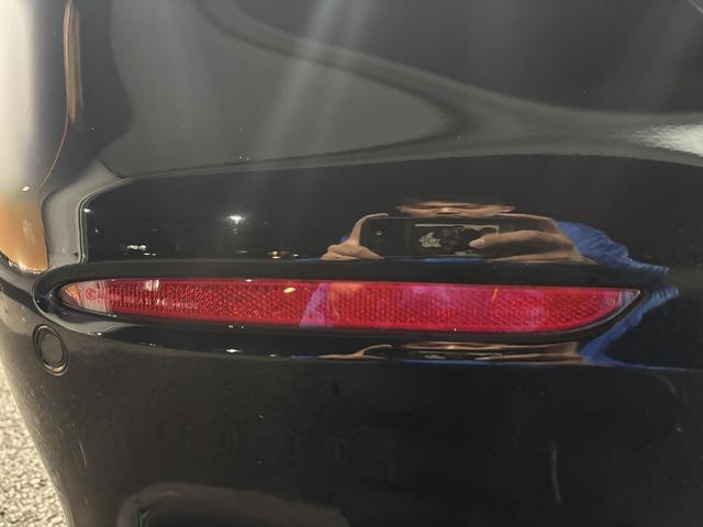 Ｅクラス Ｅ２００　アバンギャルド　スポーツ　（禁煙車）（純正ＨＤＤナビ）（黒本革）（レーダークルーズコントロール）（クリアランスソナー）（パワーシート）（ビルトインＥＴＣ）（パドルシフト）（ＬＥＤ）（全周囲モニター）（純正１９インチＡＷ）（38枚目）