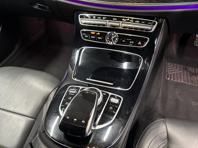 Ｅクラス Ｅ２００　アバンギャルド　スポーツ　（禁煙車）（純正ＨＤＤナビ）（黒本革）（レーダークルーズコントロール）（クリアランスソナー）（パワーシート）（ビルトインＥＴＣ）（パドルシフト）（ＬＥＤ）（全周囲モニター）（純正１９インチＡＷ）（71枚目）
