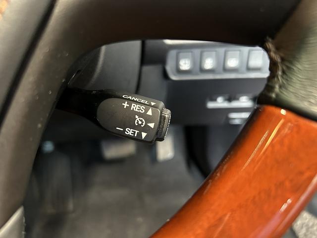 ＨＳ ＨＳ２５０ｈ　バージョンＩ　後期型（禁煙車）（クルーズコントロール）（茶革シート）（純正ＨＤＤナビ）（クリアランスソナー）（オートライト）（ＨＩＤヘッドライト）（純正１７インチＡＷ）（ＥＴＣ）（シートヒーター）（パワーシート）（9枚目）