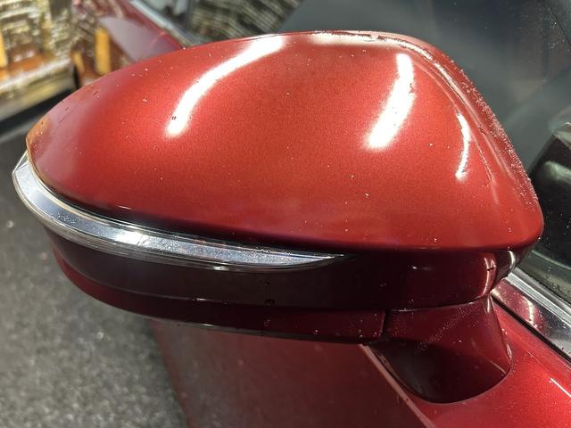 クラウンハイブリッド アスリートＳ　プリクラッシュセーフティ（禁煙車）（テラロッサシート）（メーカーＨＤＤナビ）（レーダークルーズ）（クリアランスソナー）（パワーシート）（シートヒーター）（ＭＴモード）（ＥＴＣ）（純正１７インチＡＷ）（27枚目）