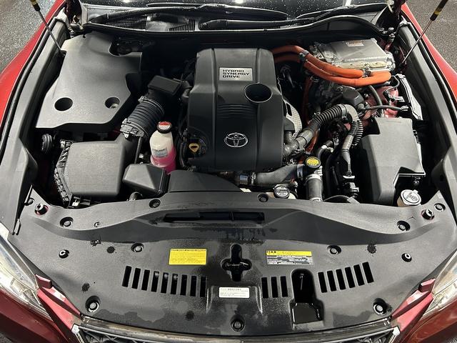 クラウンハイブリッド アスリートＳ　プリクラッシュセーフティ（禁煙車）（テラロッサシート）（メーカーＨＤＤナビ）（レーダークルーズ）（クリアランスソナー）（パワーシート）（シートヒーター）（ＭＴモード）（ＥＴＣ）（純正１７インチＡＷ）（54枚目）