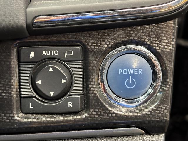 クラウンハイブリッド アスリートＳ　ブラックスタイル　（禁煙車）（サンルーフ）（純正ＨＤＤナビ）（クルーズコントロール）（パワーシート）（シートヒーター）（ＨＩＤヘッドライト）（バックカメラ）（オートライト）（ＥＴＣ）（ＭＴモード）（純正１８インチＡＷ）（13枚目）