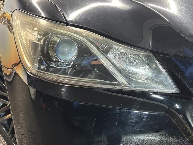 クラウンハイブリッド アスリートＳ　ブラックスタイル　（禁煙車）（サンルーフ）（純正ＨＤＤナビ）（クルーズコントロール）（パワーシート）（シートヒーター）（ＨＩＤヘッドライト）（バックカメラ）（オートライト）（ＥＴＣ）（ＭＴモード）（純正１８インチＡＷ）（14枚目）