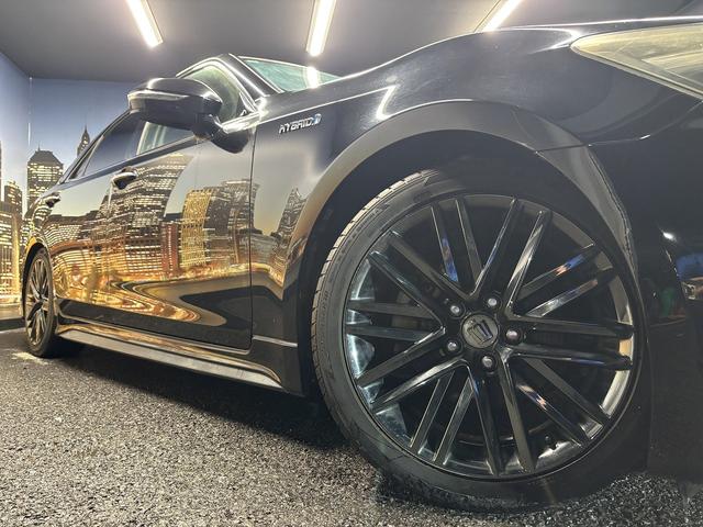 クラウンハイブリッド アスリートＳ　ブラックスタイル　（禁煙車）（サンルーフ）（純正ＨＤＤナビ）（クルーズコントロール）（パワーシート）（シートヒーター）（ＨＩＤヘッドライト）（バックカメラ）（オートライト）（ＥＴＣ）（ＭＴモード）（純正１８インチＡＷ）（15枚目）