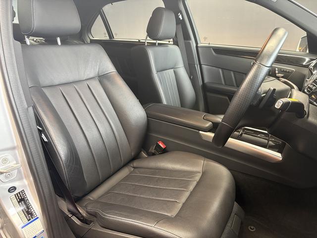 Ｅクラス Ｅ３５０　アバンギャルド　（禁煙車）（黒本革シート）（シートメモリー）（ＬＥＤヘッド）（メーカーＨＤＤナビ）（電動リアサンシェード）（ビルトインＥＴＣ）（バックカメラ）（レーダークルーズコントロール）（純正１８インチＡＷ）（16枚目）