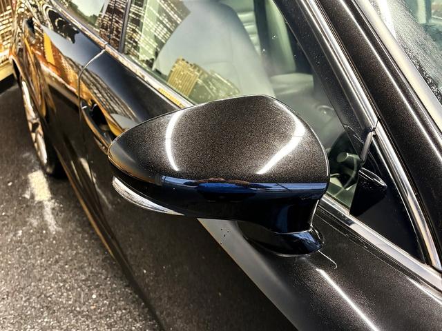 ＩＳ ＩＳ３００ｈ　バージョンＬ　（禁煙車）（グレー本革）（メーカーＳＤナビ）（バックカメラ）（クルコン）（ＬＥＤヘッドライト）（パワーシート）（シートエアコン）（フルセグ）（ＥＴＣ）（シートメモリー）（純正１８インチＡＷ）（40枚目）