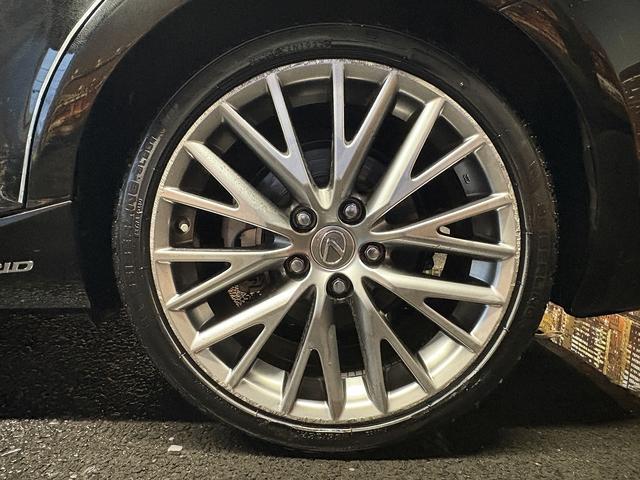 ＩＳ ＩＳ３００ｈ　バージョンＬ　（禁煙車）（グレー本革）（メーカーＳＤナビ）（バックカメラ）（クルコン）（ＬＥＤヘッドライト）（パワーシート）（シートエアコン）（フルセグ）（ＥＴＣ）（シートメモリー）（純正１８インチＡＷ）（47枚目）