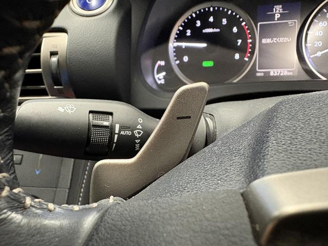 ＩＳ ＩＳ３００ｈ　バージョンＬ　（禁煙車）（グレー本革）（メーカーＳＤナビ）（バックカメラ）（クルコン）（ＬＥＤヘッドライト）（パワーシート）（シートエアコン）（フルセグ）（ＥＴＣ）（シートメモリー）（純正１８インチＡＷ）（58枚目）