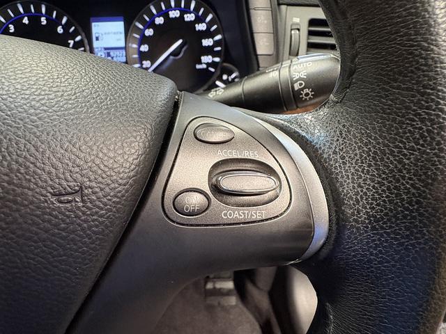 フーガ ２５０ＧＴ　（禁煙車）（黒ハーフレザー）（メーカーＨＤＤナビ）（サイド・バックカメラ）（クルコン）（パワーシート）（オットマン）（ＥＴＣ）（シートメモリー）（Ｂｌｕｅｔｏｏｔｈオーディオ）（純正１８インチＡＷ）（9枚目）