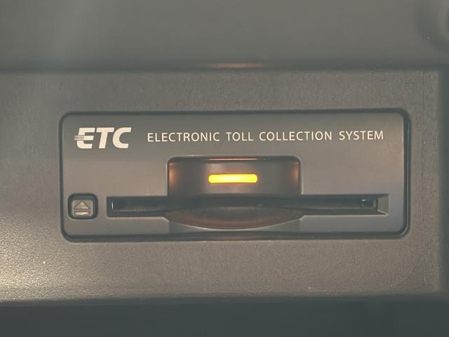 フーガ ２５０ＧＴ　（禁煙車）（黒ハーフレザー）（メーカーＨＤＤナビ）（サイド・バックカメラ）（クルコン）（パワーシート）（オットマン）（ＥＴＣ）（シートメモリー）（Ｂｌｕｅｔｏｏｔｈオーディオ）（純正１８インチＡＷ）（10枚目）