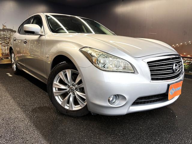 フーガ ２５０ＧＴ　（禁煙車）（黒ハーフレザー）（メーカーＨＤＤナビ）（サイド・バックカメラ）（クルコン）（パワーシート）（オットマン）（ＥＴＣ）（シートメモリー）（Ｂｌｕｅｔｏｏｔｈオーディオ）（純正１８インチＡＷ）（18枚目）