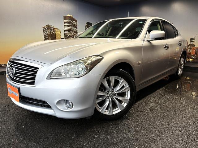 フーガ ２５０ＧＴ　（禁煙車）（黒ハーフレザー）（メーカーＨＤＤナビ）（サイド・バックカメラ）（クルコン）（パワーシート）（オットマン）（ＥＴＣ）（シートメモリー）（Ｂｌｕｅｔｏｏｔｈオーディオ）（純正１８インチＡＷ）（19枚目）