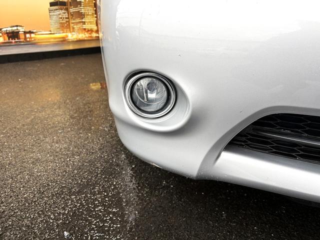 フーガ ２５０ＧＴ　（禁煙車）（黒ハーフレザー）（メーカーＨＤＤナビ）（サイド・バックカメラ）（クルコン）（パワーシート）（オットマン）（ＥＴＣ）（シートメモリー）（Ｂｌｕｅｔｏｏｔｈオーディオ）（純正１８インチＡＷ）（31枚目）