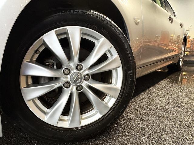 フーガ ２５０ＧＴ　（禁煙車）（黒ハーフレザー）（メーカーＨＤＤナビ）（サイド・バックカメラ）（クルコン）（パワーシート）（オットマン）（ＥＴＣ）（シートメモリー）（Ｂｌｕｅｔｏｏｔｈオーディオ）（純正１８インチＡＷ）（34枚目）