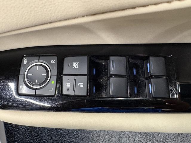 ＧＳ ＧＳ３００ｈ　Ｉパッケージ　（禁煙車）（ベージュ本革）（メーカーナビ）（バックカメラ）（レーダークルーズ）（クリアランスソナー）パドルシフト（スマートキー）（パワーシート）（シートエアコン）（ＥＴＣ）（純正１７インチＡＷ）（43枚目）