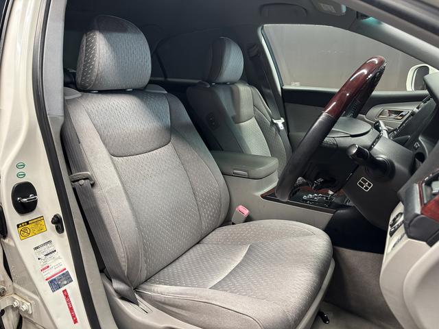 �^�]�Ȃ��L�X�Ƃ��Ă���^�]���₷�������������Ă��܂��������N���[�j���O�����{�ς݂ł��B