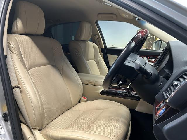 �^�]�Ȃ��L�X�Ƃ��Ă���^�]���₷�������������Ă��܂��������N���[�j���O�����{�ς݂ł��B