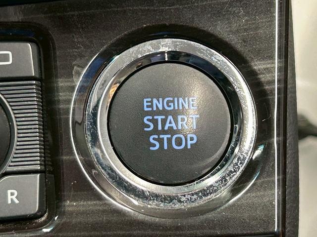 �y�X�}�[�g�L�[���v�b�V���X�^�[�g�z�h�A�n���h�����y������A�܂��̓h�A�n���h���̃X�C�b�`�����������Ŏ{���{�����ł��܂���܂��u���[�L�𓥂݂Ȃ���X�^�[�g�{�^�������������ŁA�G���W�����n�����܂���