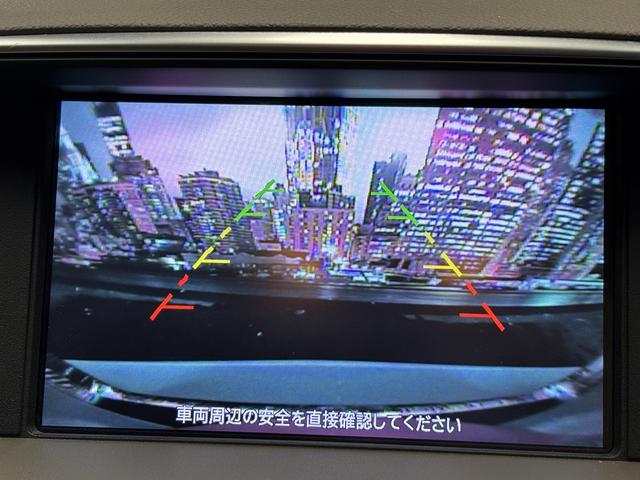 シーマ ハイブリッド　（禁煙車）（サンルーフ）（メーカーＨＤＤナビ）（バックカメラ）（レーダークルーズ）（パワーシート）（シートメモリー）（ビルトインＥＴＣ）（Ｂｌｕｅｔｏｏｔｈ対応）（ＨＩＤヘッド）（純正１８インチＡＷ）（7枚目）